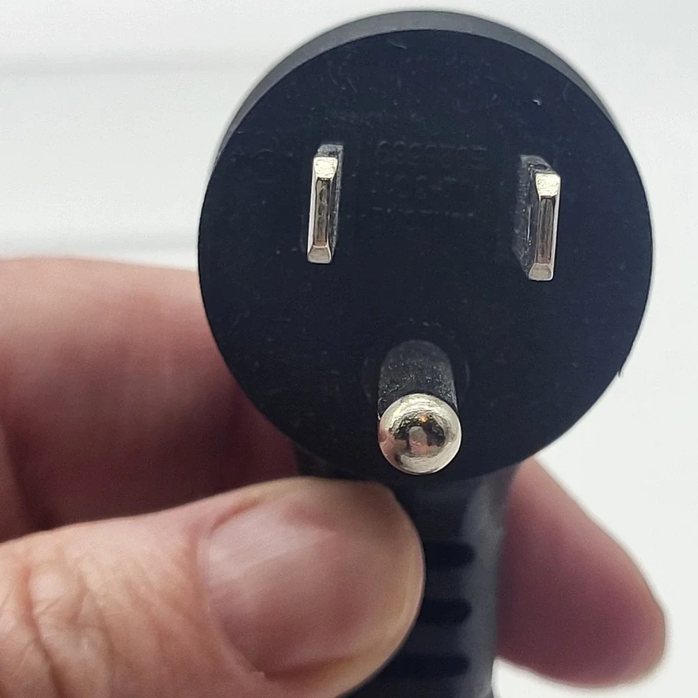 Tonbux Outdoor Wifi Smart Plug, 3 Sockets Model SOP03-15A 125V